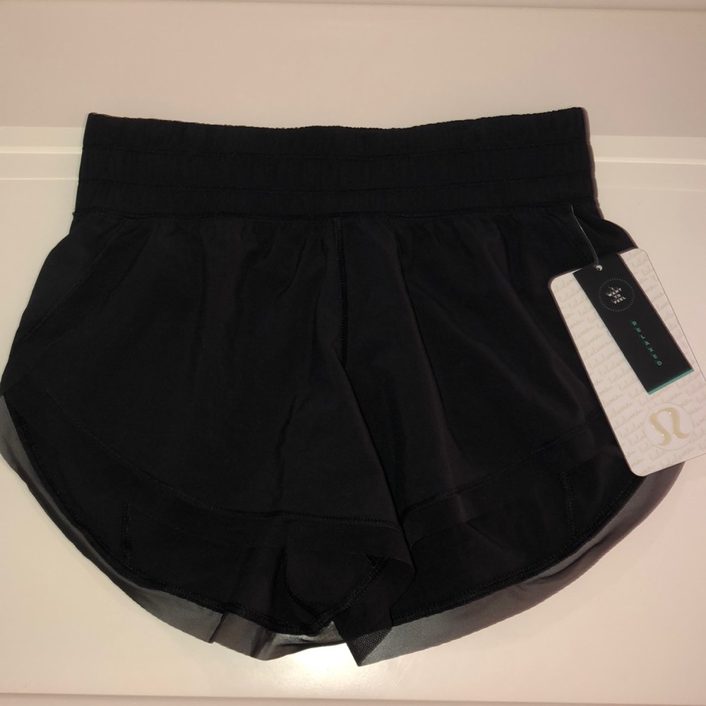 Anew Short